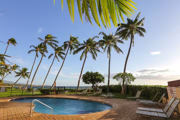 Photo Tour: 1-Bedroom Oceanfront Suite | Kihei Beach Condominiums photo 20
