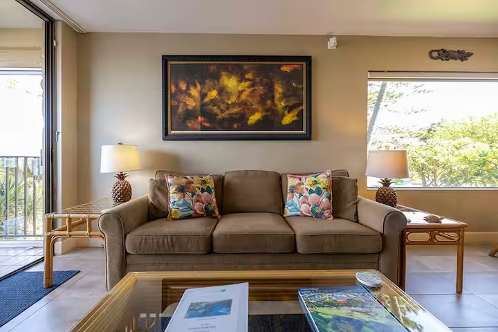 Photo Tour: 2-Bedroom Oceanfront Suite | Kihei Beach Condominiums photo 12