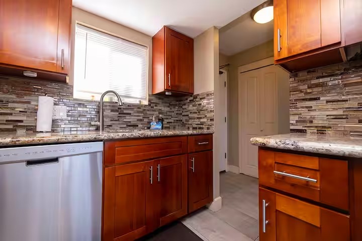 Photo Tour: 2-Bedroom Oceanfront Suite | Kihei Beach Condominiums photo 21