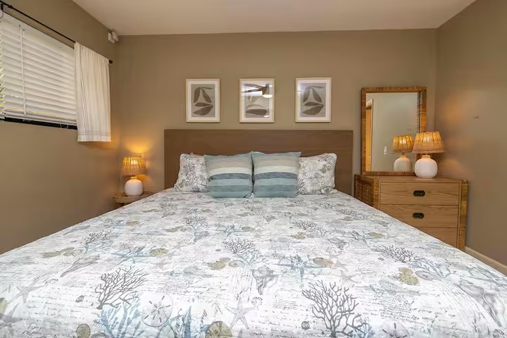 Second bedroom