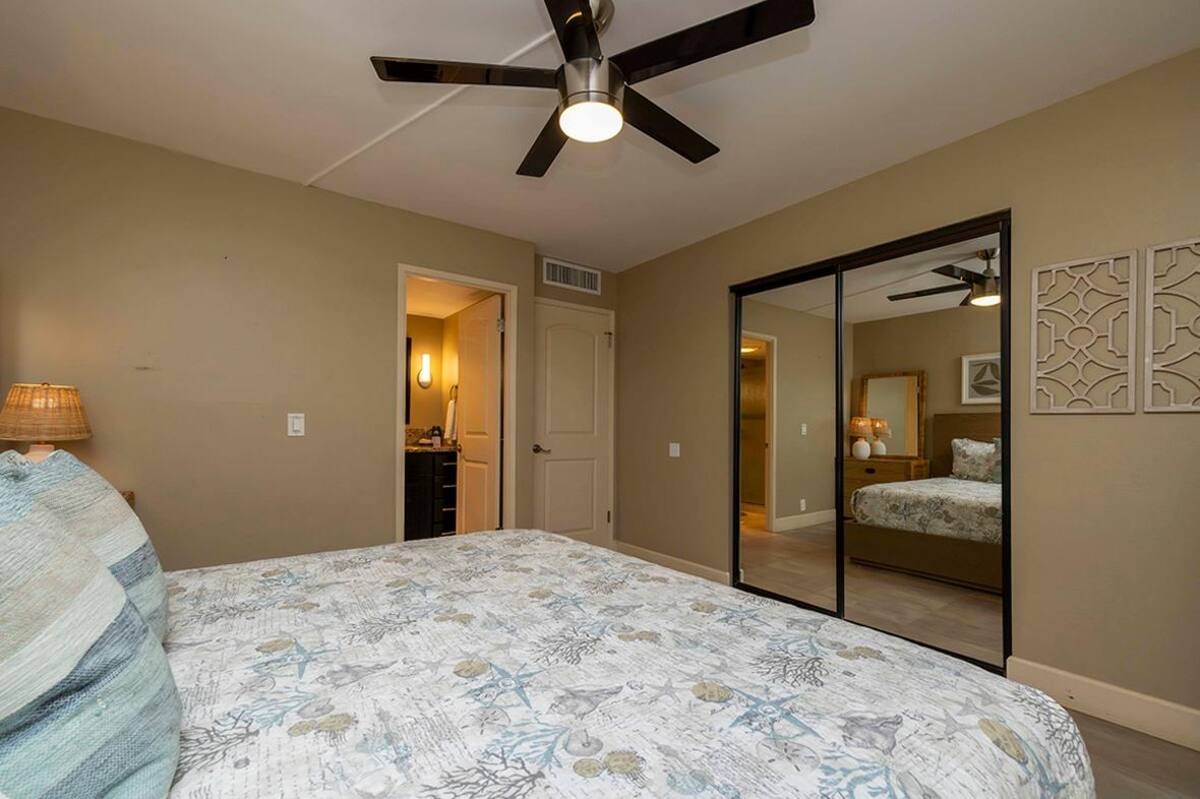 Photo Tour: 2-Bedroom Oceanfront Suite | Kihei Beach Condominiums photo 31